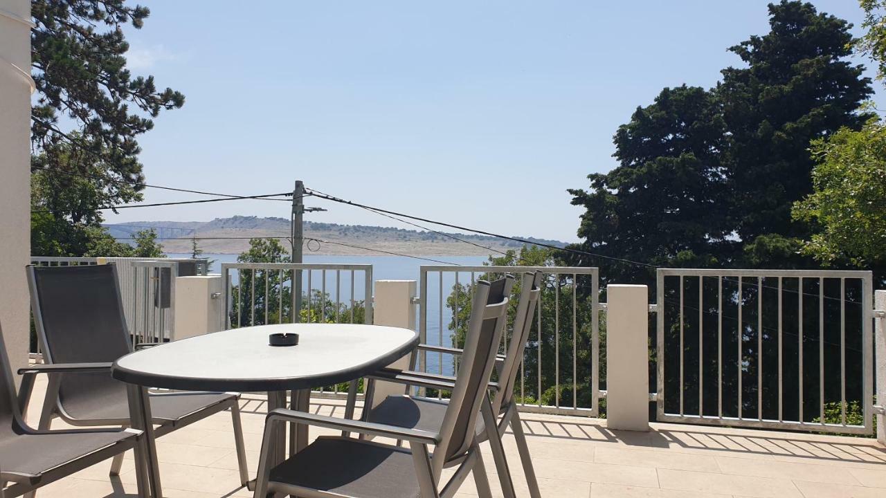 Guest house Lucija *